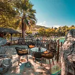 Aparthotel Cleopatra's Miramare 4*