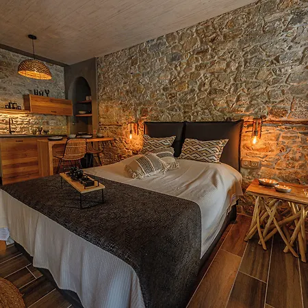 Cleopatra's Miramare Damouchari