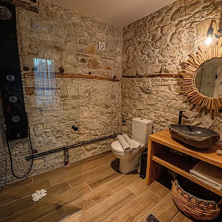 Cleopatra's Miramare Hotel apartamentowy