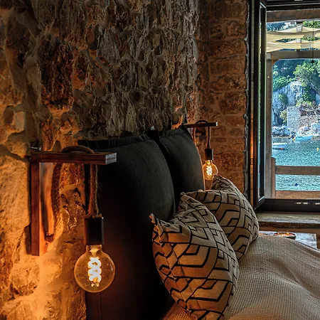 Cleopatra's Miramare 4*