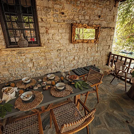 Cleopatra's Miramare Hotel apartamentowy 4*