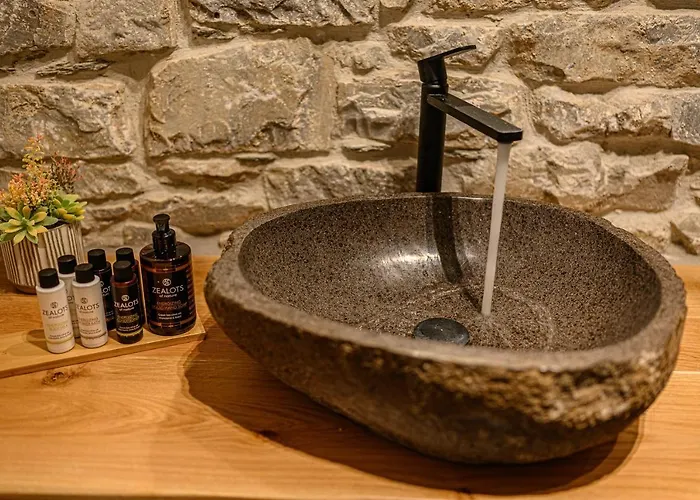 מלון דירות Cleopatra's Miramare 4*