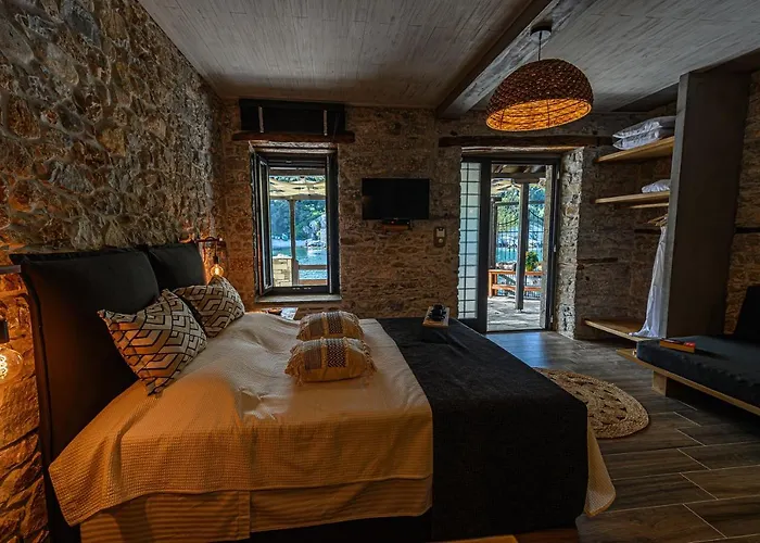 Cleopatra's Miramare 4* דמוצ'ארי