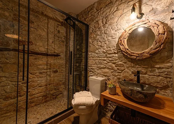 Cleopatra's Miramare Apartmanhotel 4*