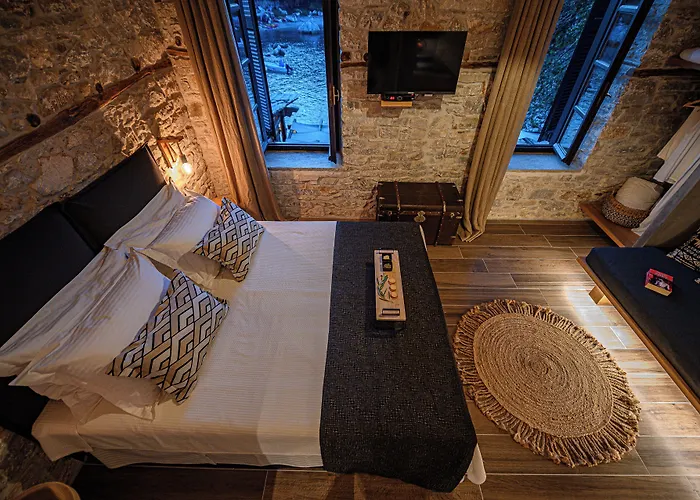 Cleopatra's Miramare Apartmanhotel Damúhari