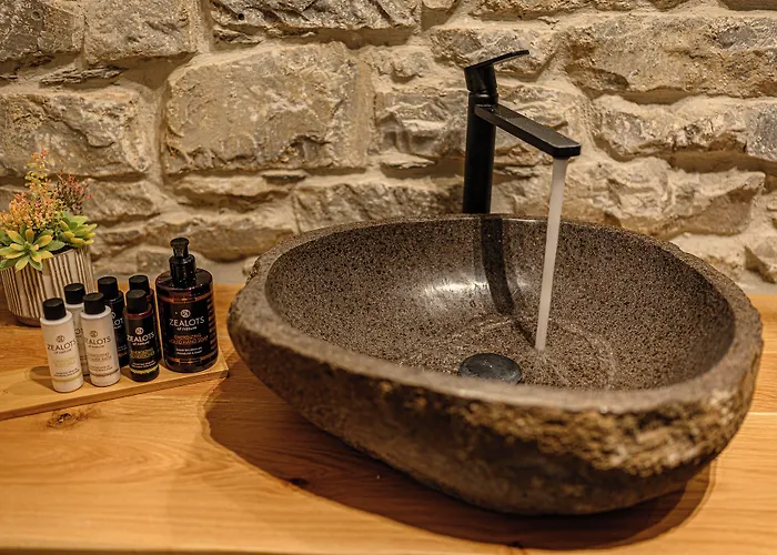 Apartmanhotel Cleopatra's Miramare 4*