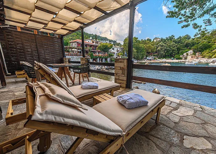 Cleopatra's Miramare 4* דמוצ'ארי