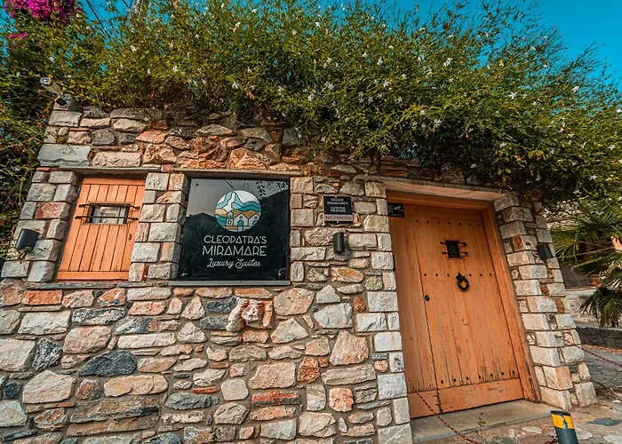 Cleopatra's Miramare Aparthotel Damouchari